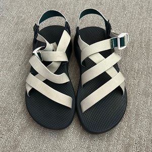 Like New Chacos Banded Z Cloud